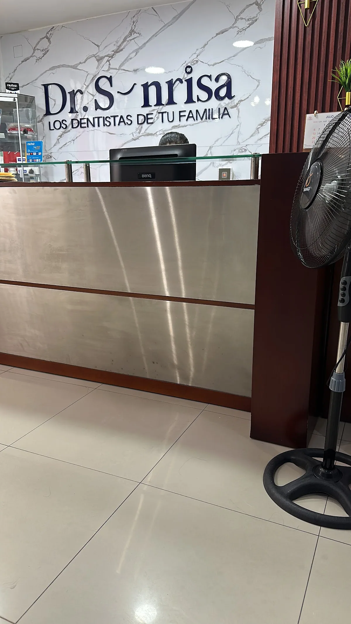 Doctor Sonrisa - Clínica dental - Centro de ortodoncia